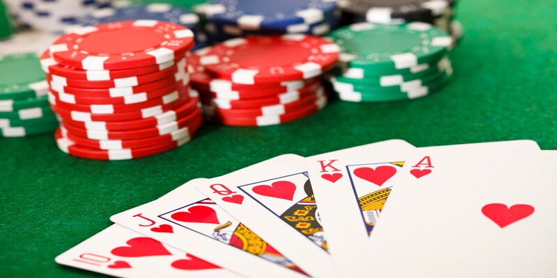 Poker Dabet sở hữu giao diện ưa nhìn